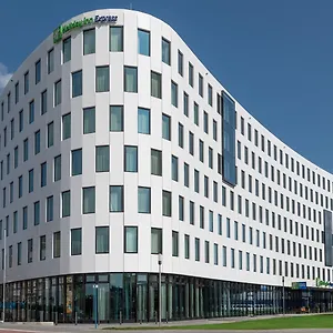 https://holiday-inn-express-dusseldorf-hauptbahnhof-an-ihg-hotel.dusseldorf-hotel.net
