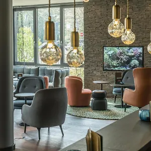 https://motel-one-dresden-palaisplatz.dresdenhotels.net